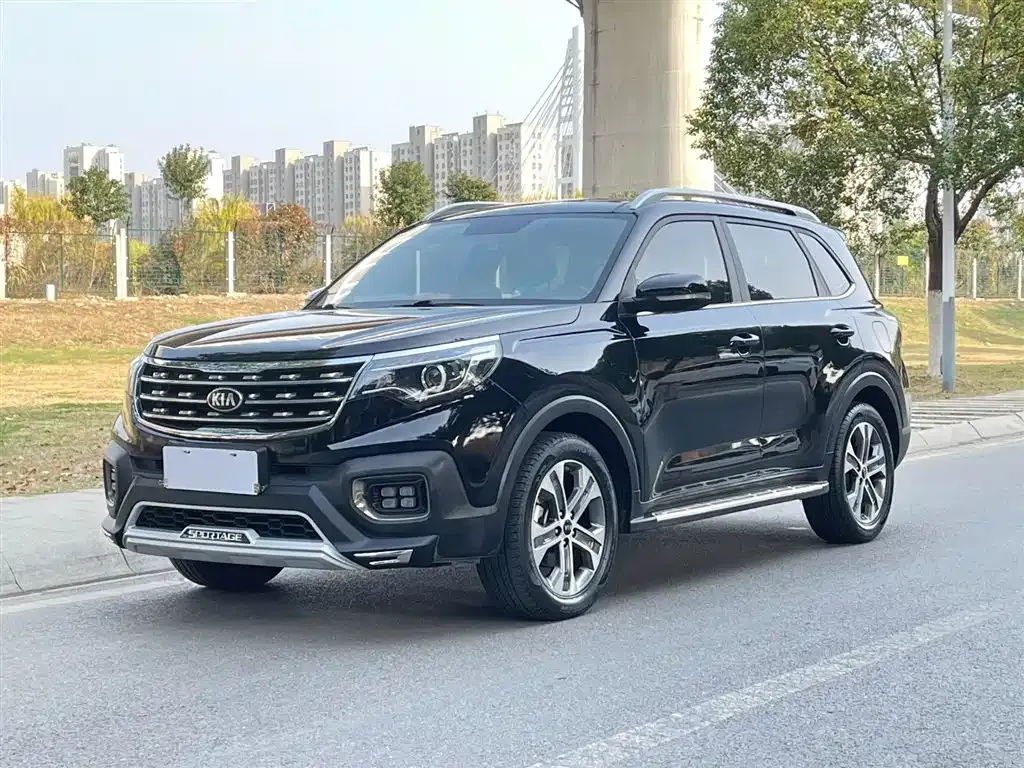 Kia Sportage 2021 из CN, фото 2
