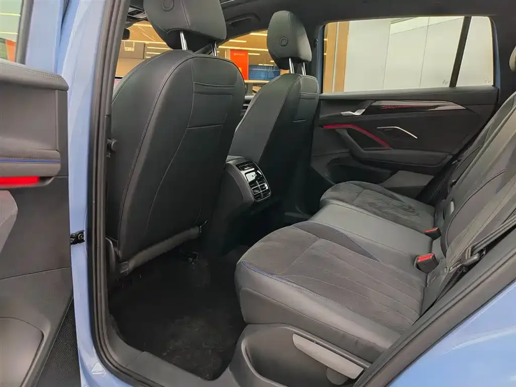 Volkswagen Tiguan L 2024 из CN, фото 7