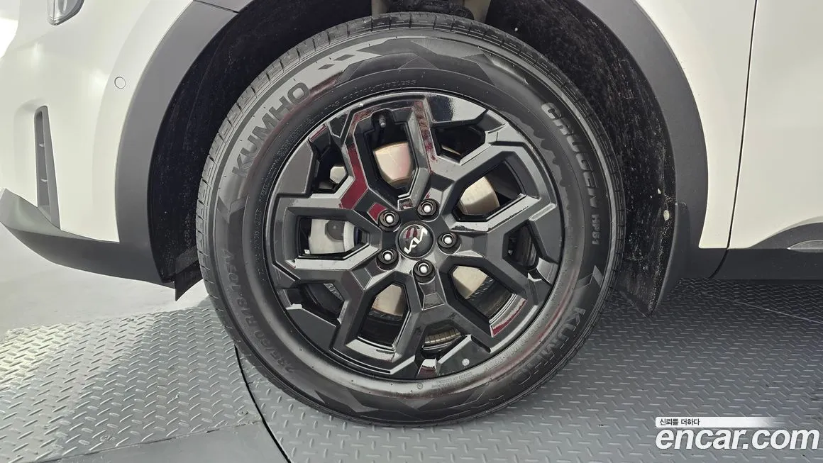 Kia Sorento — фото 5