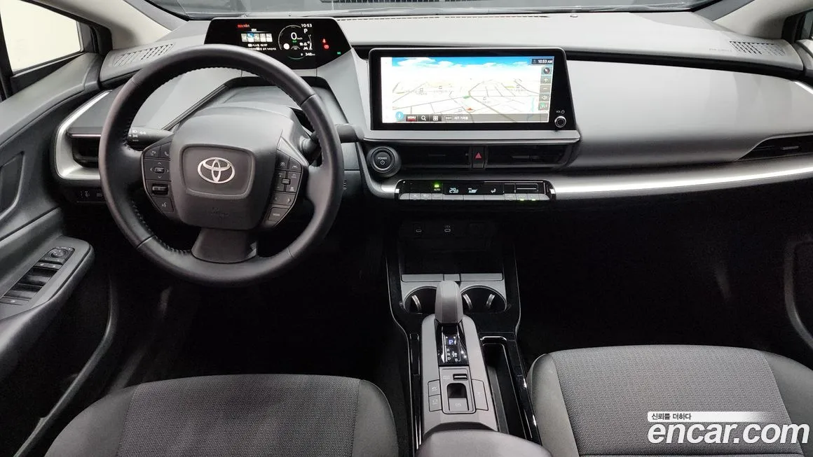Toyota Prius 2024 из KR, фото 7
