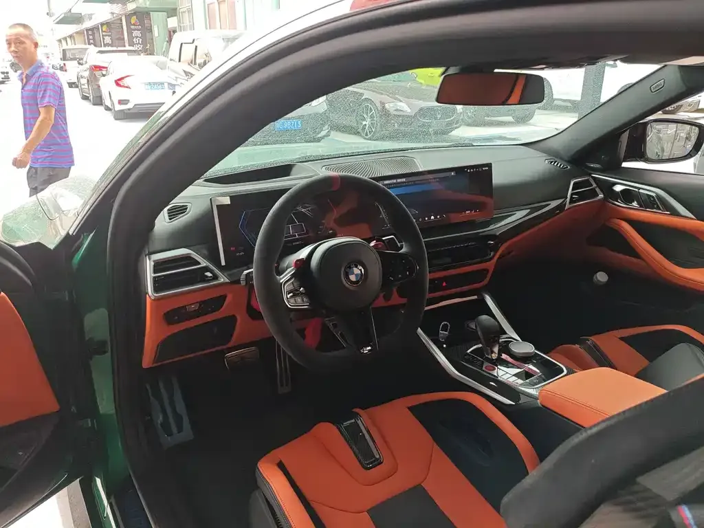 BMW M4 2025 из CN, фото 5