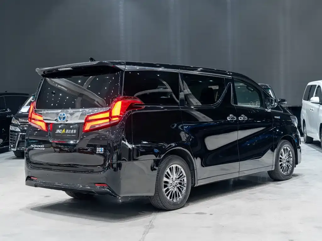 Toyota Alphard 2021 из CN, фото 4