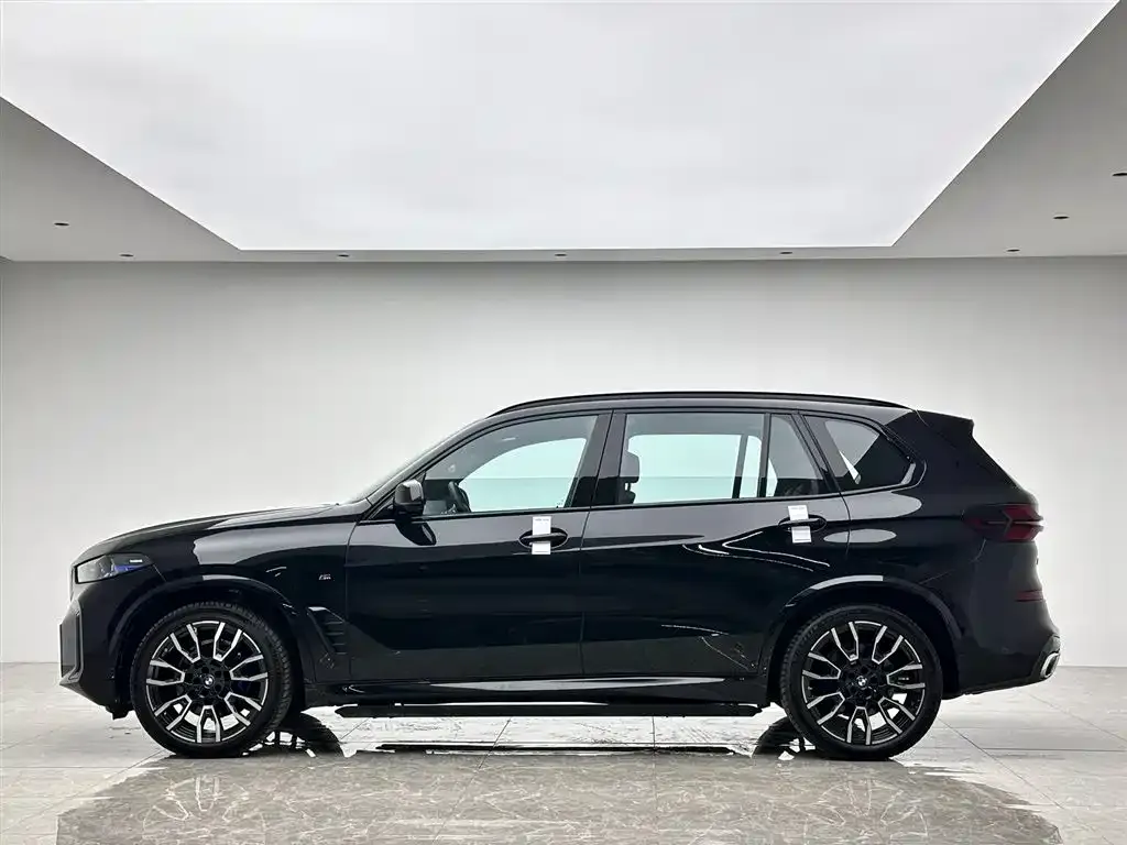 BMW X5 2023 из CN, фото 2