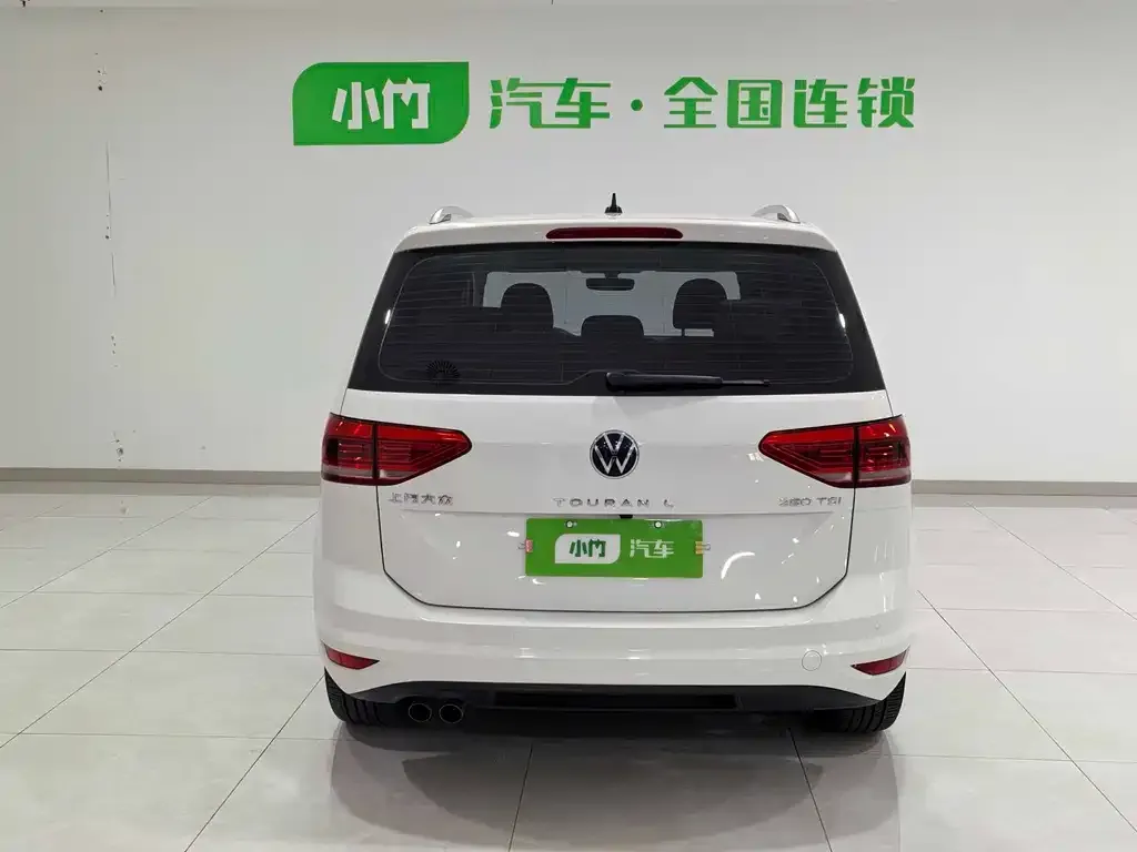 Volkswagen Touran 2021 из CN, фото 7
