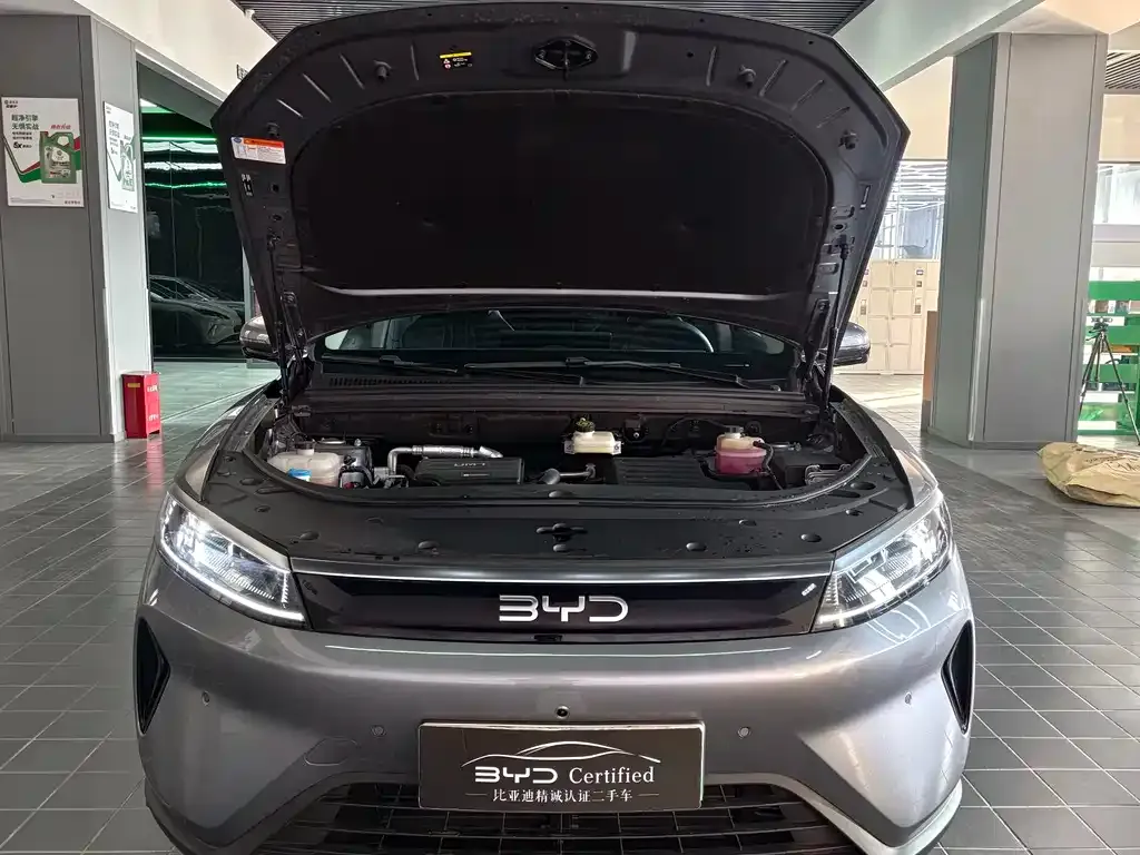 BYD Seal 05 DM-i — фото 2