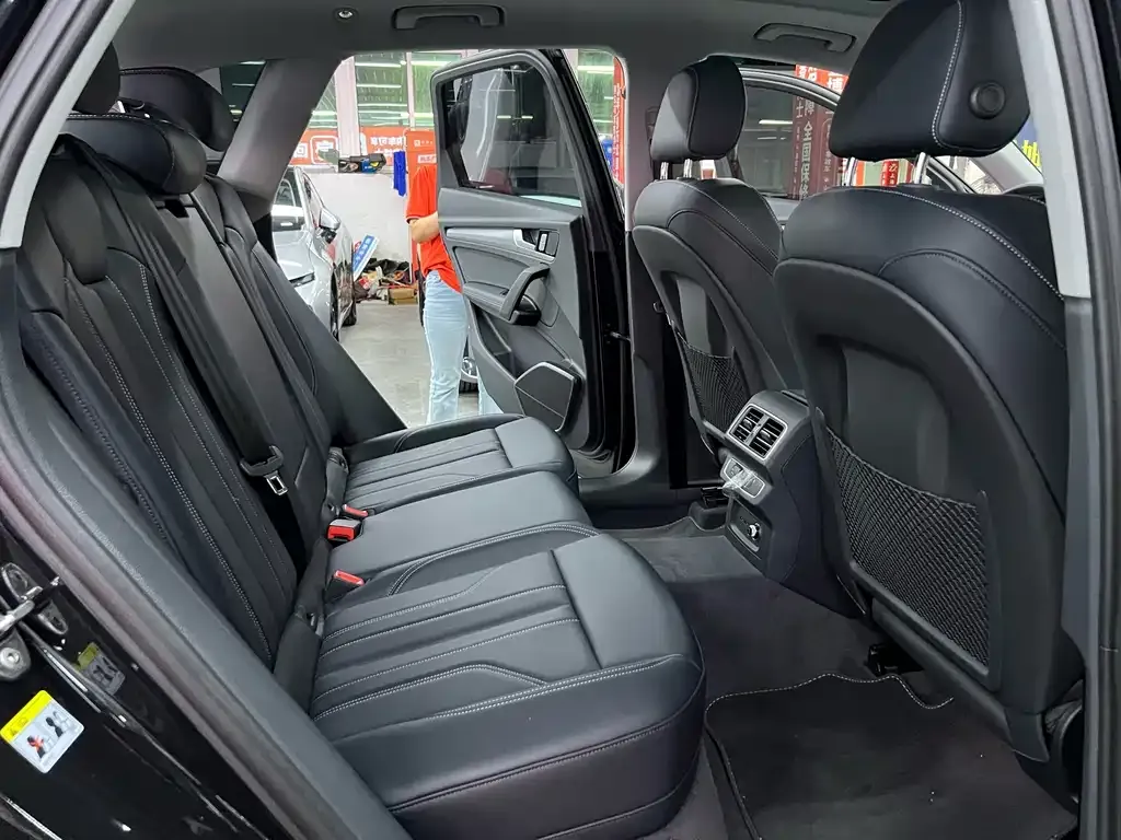 Audi Q5L 2025 из CN, фото 10