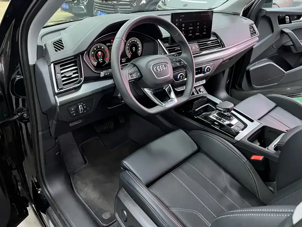 Audi Q5L 2025 из CN, фото 8
