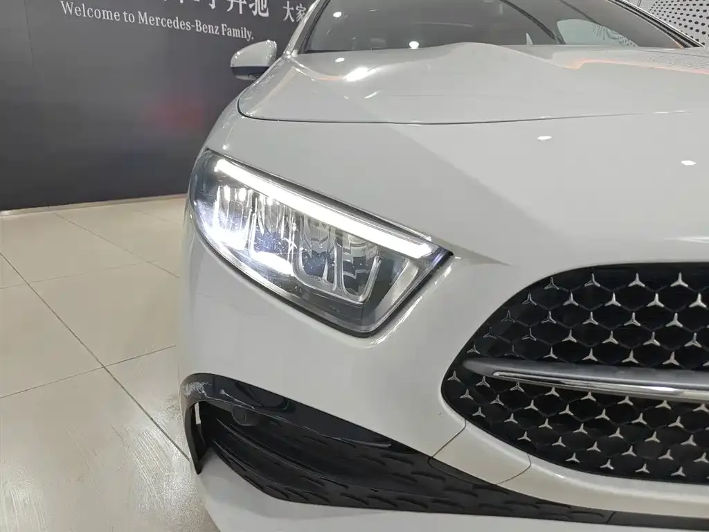 Mercedes-Benz A-Class 2024 из CN, фото 3