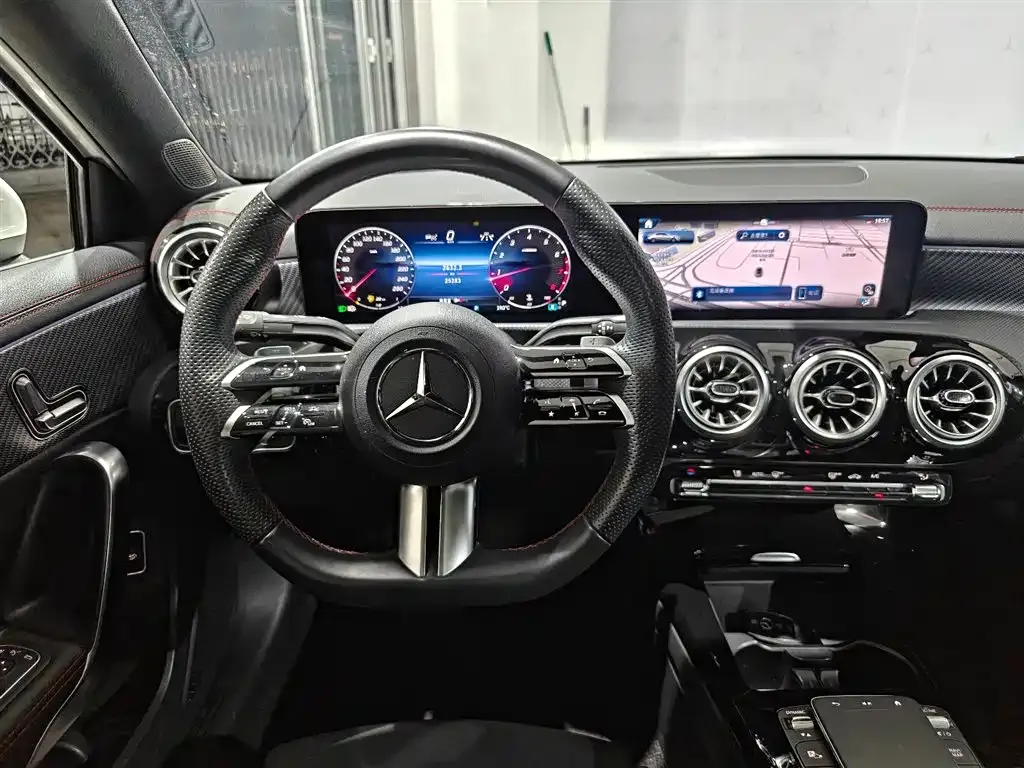 Mercedes-Benz A-Class 2024 из CN, фото 6
