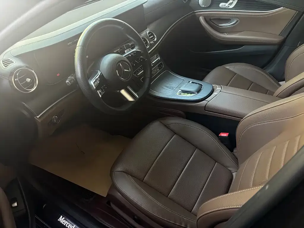 Mercedes-Benz E-Class 2023 из CN, фото 4