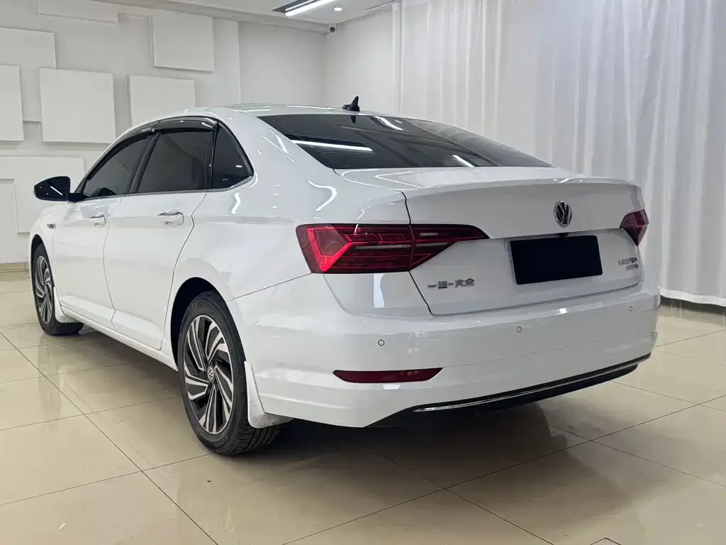 Volkswagen Sagitar 2022 из CN, фото 4