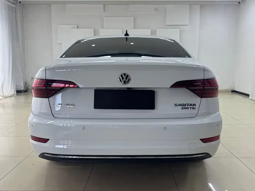 Volkswagen Sagitar 2022 из CN, фото 5