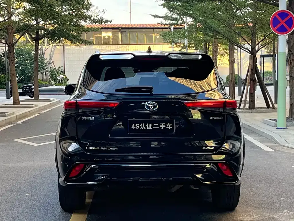 Toyota Highlander 2022 из CN, фото 6