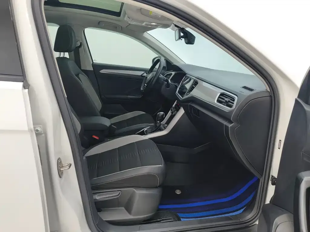 Volkswagen T-Roc 2022 из CN, фото 10