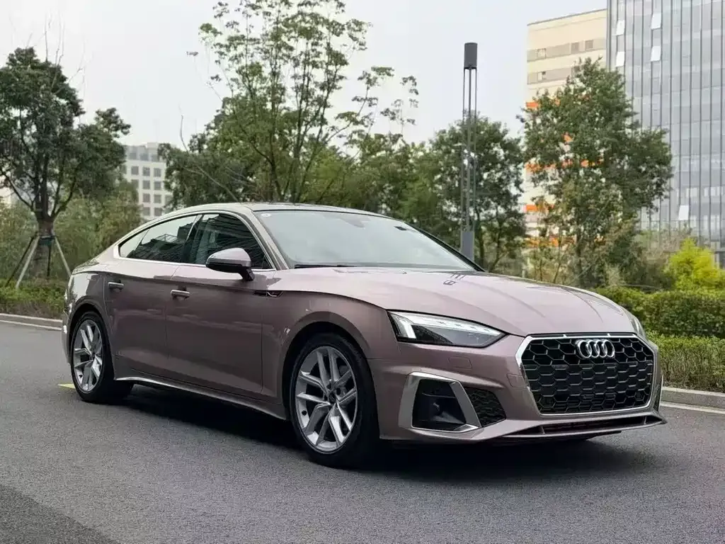 Audi A5 (Import) 2023 из CN, фото 3