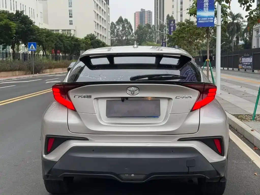Toyota C-HR 2021 из CN, фото 5