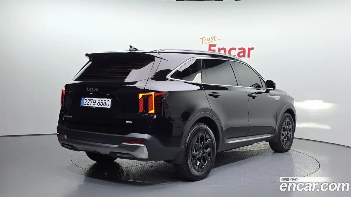 Kia Sorento — фото 2