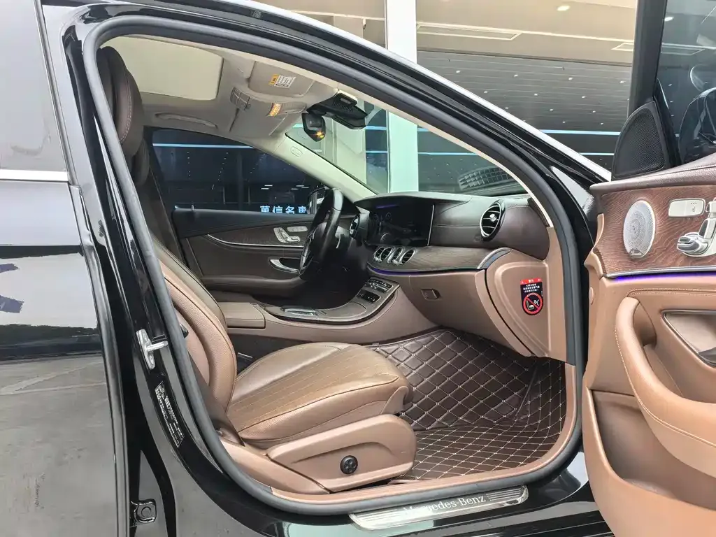 Mercedes-Benz E-Class 2021 из CN, фото 7