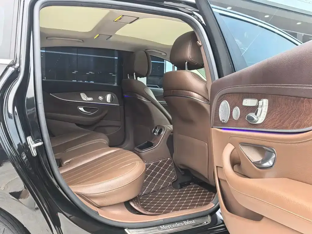 Mercedes-Benz E-Class 2021 из CN, фото 8