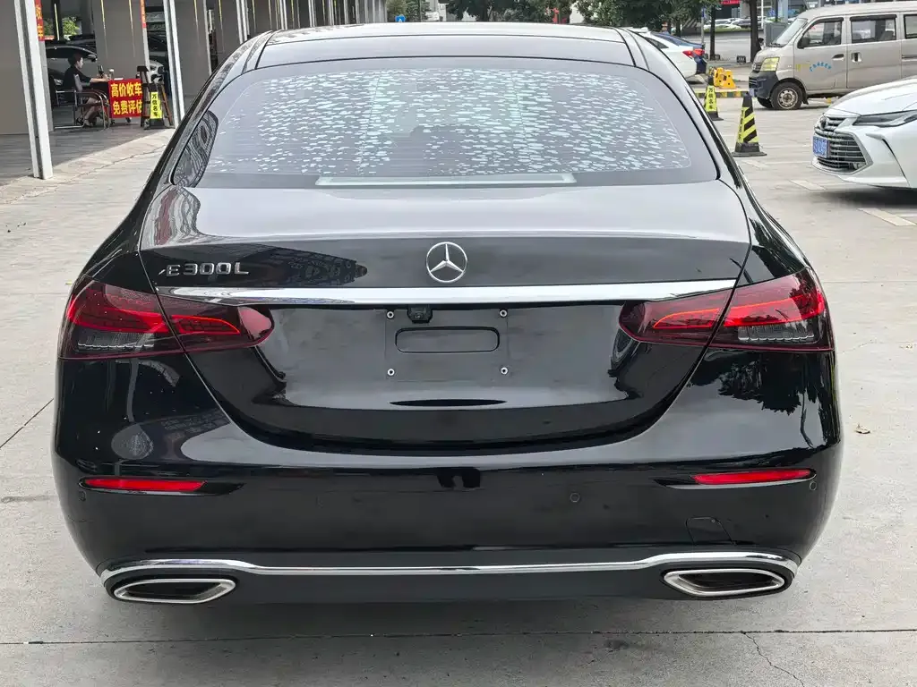 Mercedes-Benz E-Class 2021 из CN, фото 9