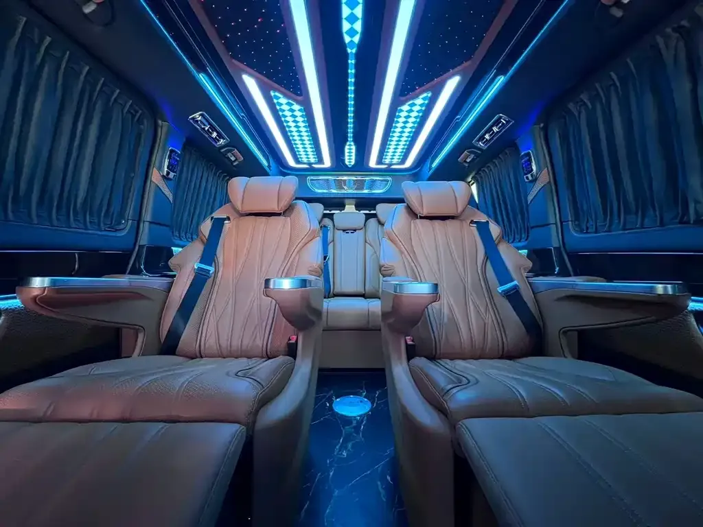 Mercedes-Benz Vito 2024 из CN, фото 10