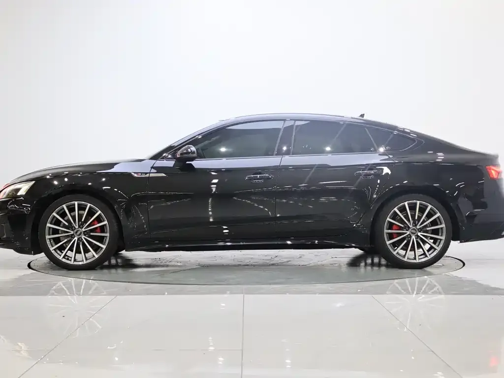 Audi A5 (Import) 2021 из CN, фото 6