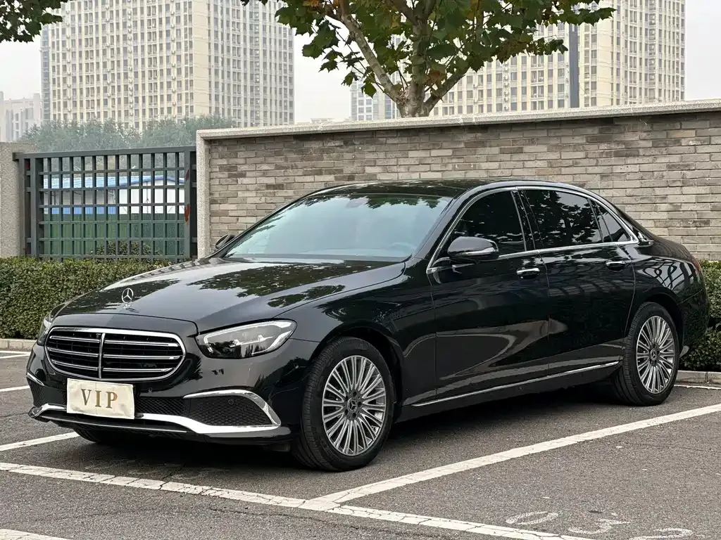 Mercedes-Benz E-Class 2023 из CN, фото 1