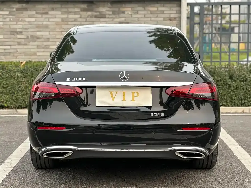 Mercedes-Benz E-Class 2023 из CN, фото 4
