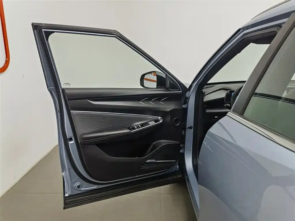 Geely Boyue 2024 из CN, фото 8