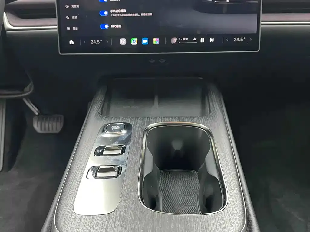 Xiaomi SU7 2025 из CN, фото 6