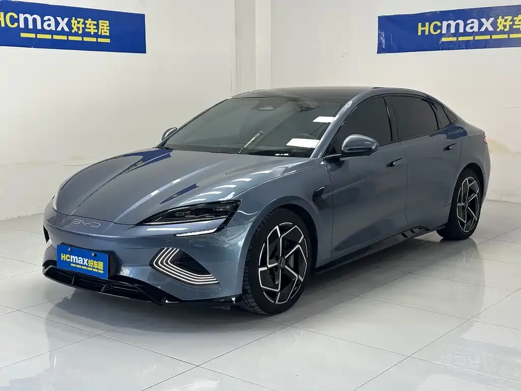 BYD Seal — фото 1