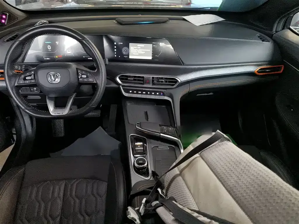 Changan UNI-T 2023 из CN, фото 10