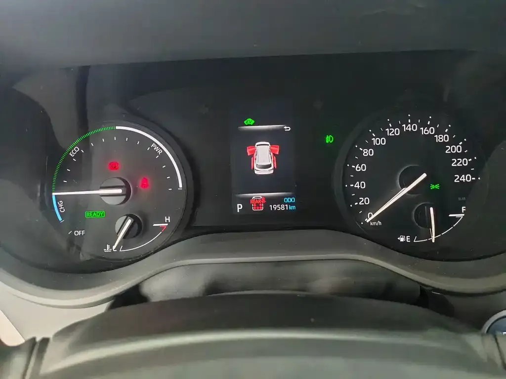 Toyota Granvia 2024 из CN, фото 8