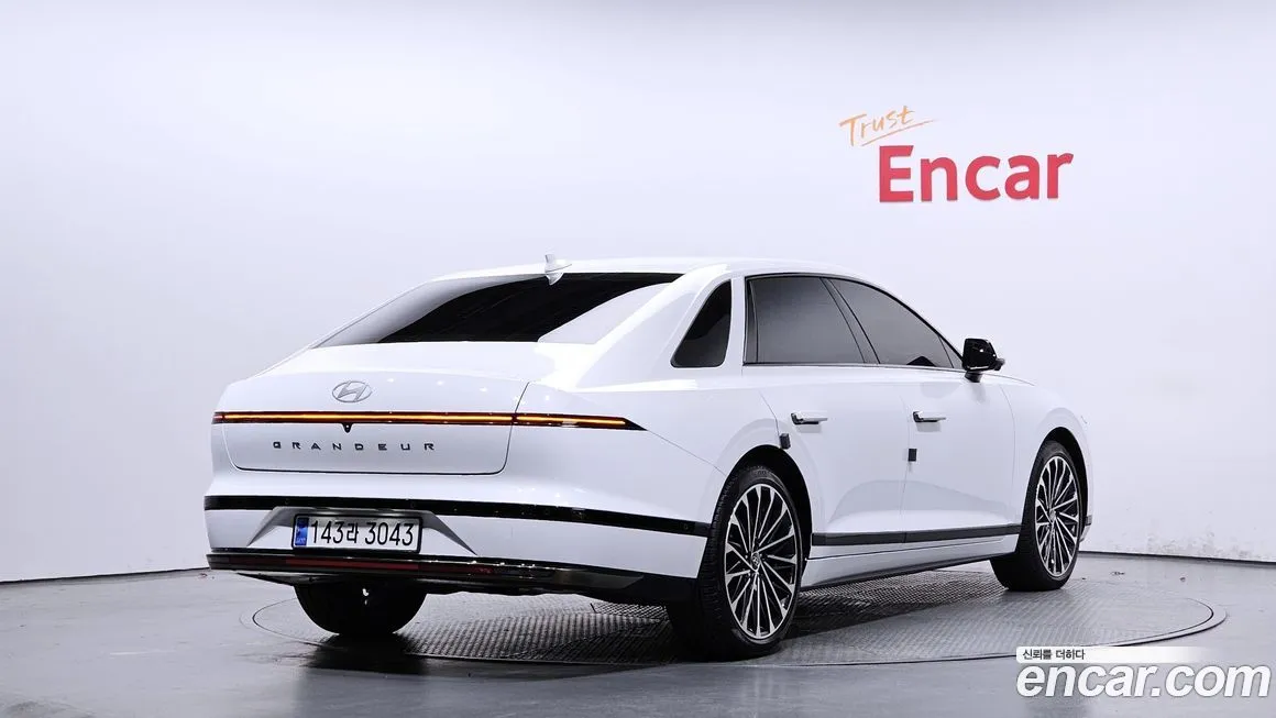 Hyundai Grandeur 2023 из KR, фото 2