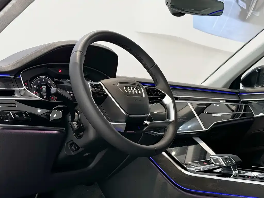 Audi A8 2024 из CN, фото 10