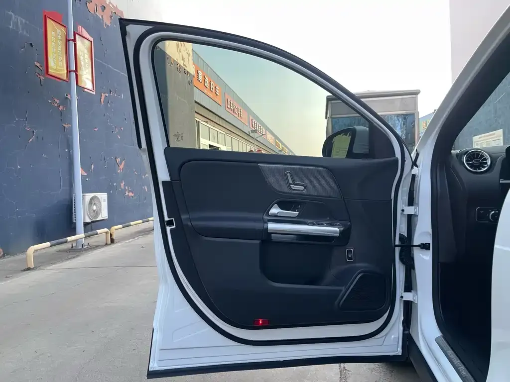 Mercedes-Benz GLA 2022 из CN, фото 8