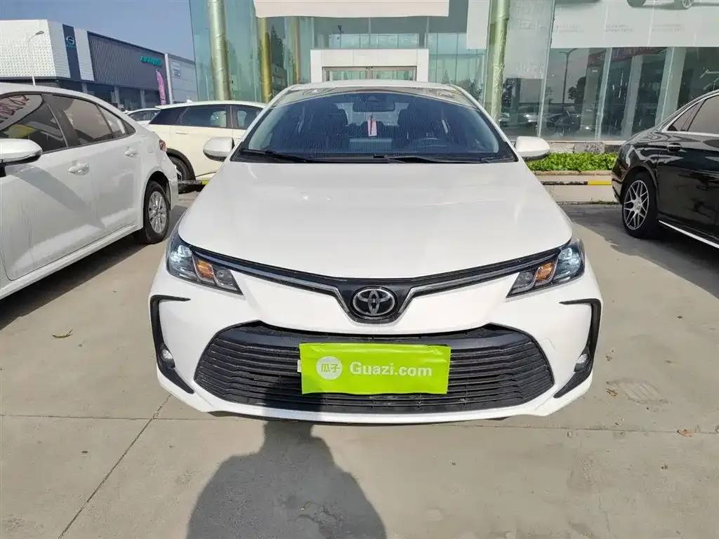 Toyota Corolla 2024 из CN, фото 3
