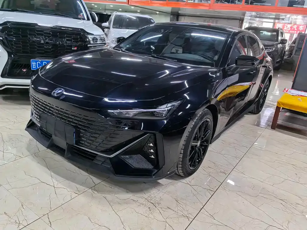 Changan UNI-V 2023 из CN, фото 1