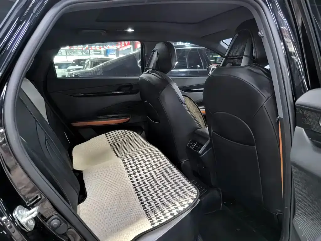 Changan UNI-V 2023 из CN, фото 10