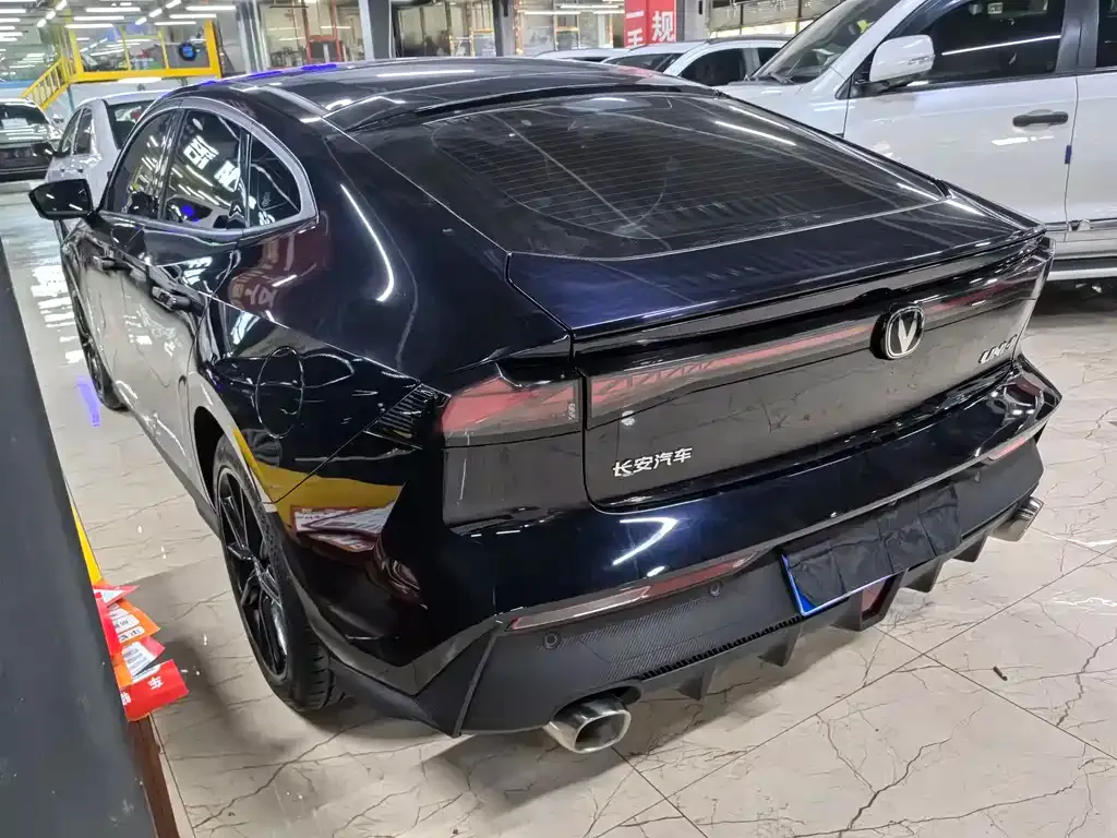 Changan UNI-V 2023 из CN, фото 4