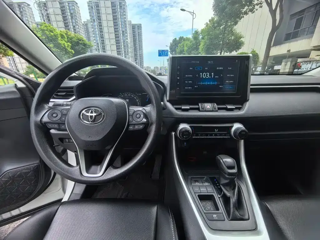 Toyota RAV4 2021 из CN, фото 10