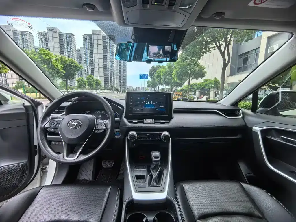 Toyota RAV4 2021 из CN, фото 9