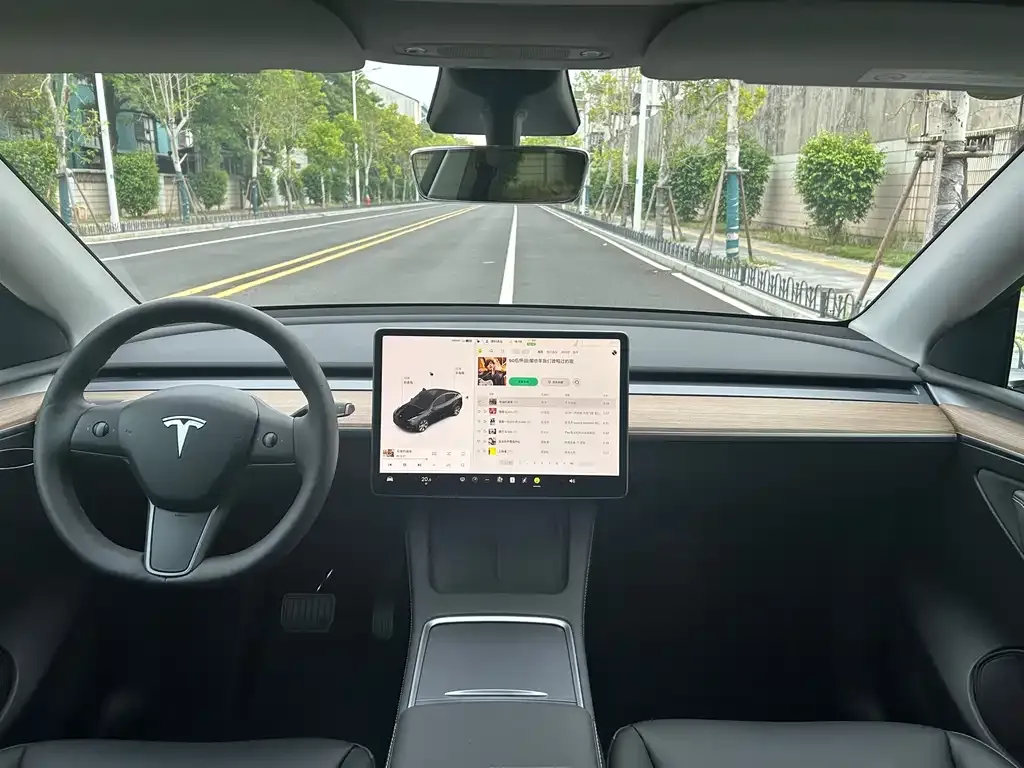 Tesla Model Y 2022 из CN, фото 5
