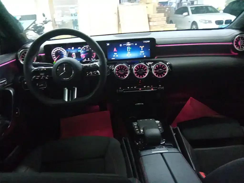 Mercedes-Benz A-Class 2023 из CN, фото 10
