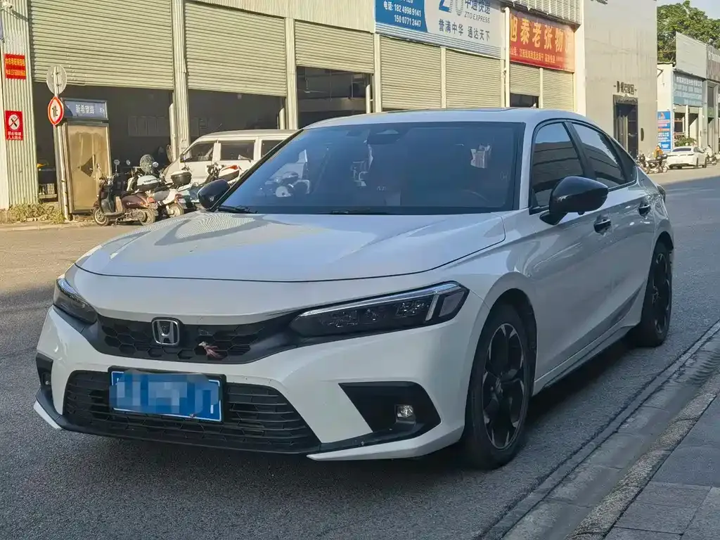 Honda Civic 2023 из CN, фото 1