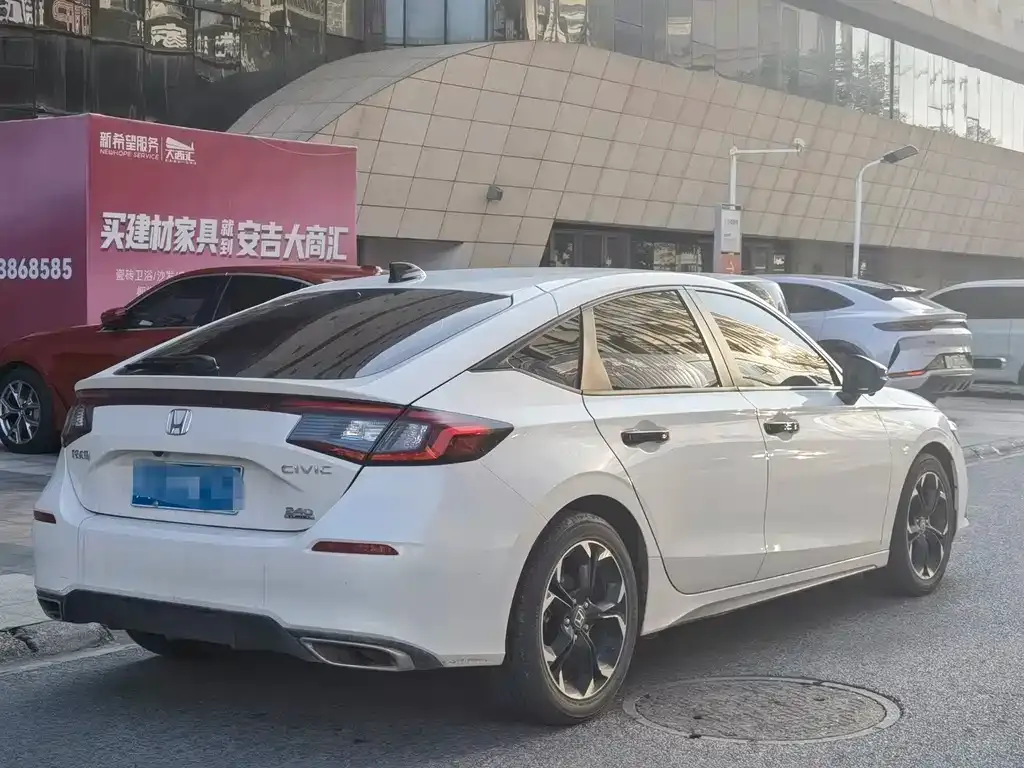 Honda Civic 2023 из CN, фото 4