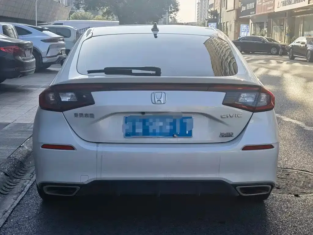 Honda Civic 2023 из CN, фото 5