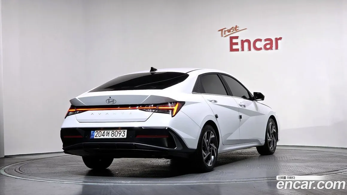 Hyundai AVANTE — фото 2