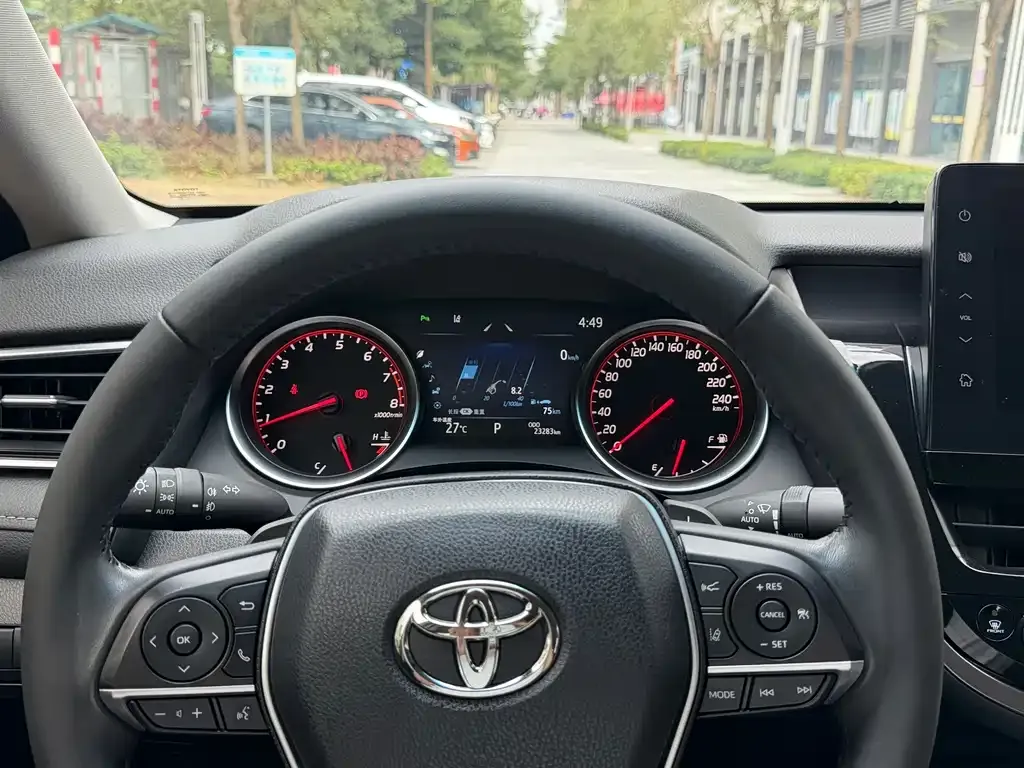 Toyota Camry 2023 из CN, фото 8