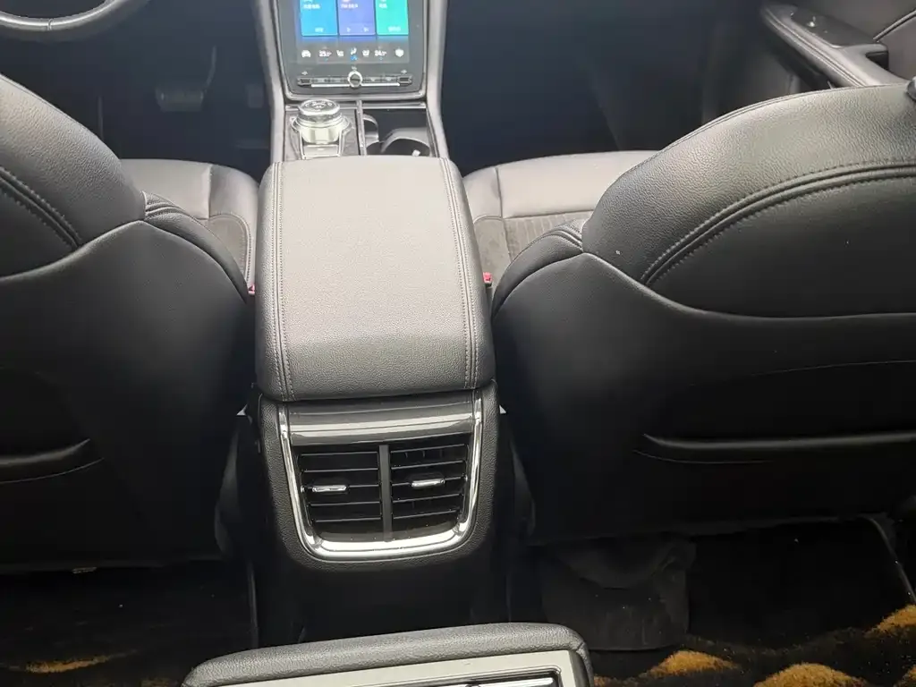 Ford Taurus 2021 из CN, фото 8